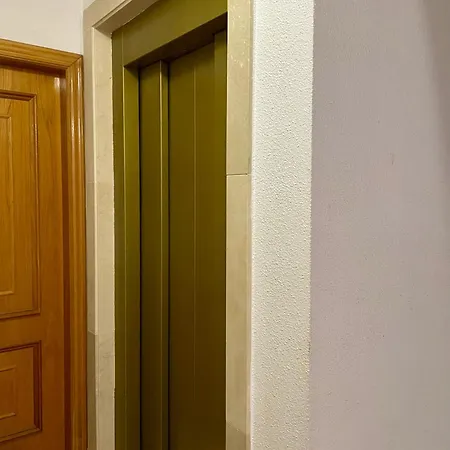 Apartment Casa Lagom With A Garage