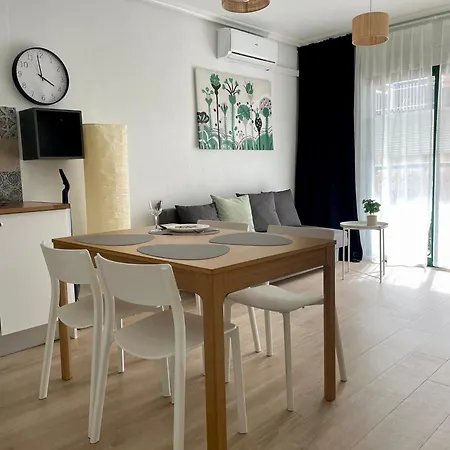 Casa Lagom With A Garage * Torrevieja