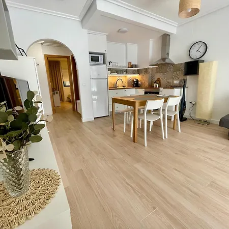 Casa Lagom With A Garage Appartamento Torrevieja